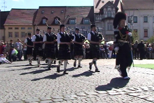 Dudelsack-Band Auftritt in Ortrang am 01.05.2011